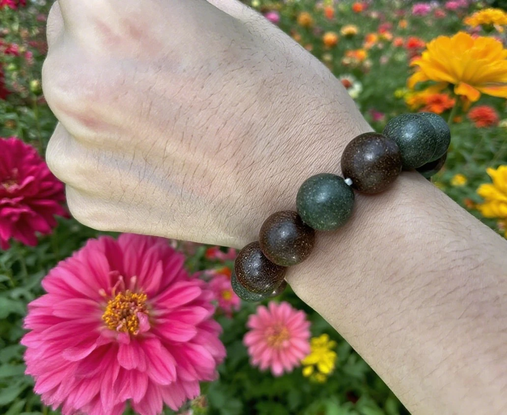 Herbylix O-Type Dynamo Herbal Bracelet photo review